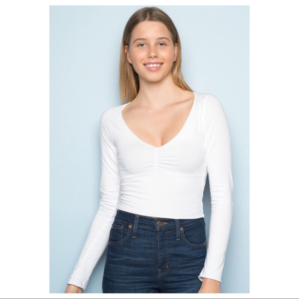 Brandy Melville white cropped long sleeve top